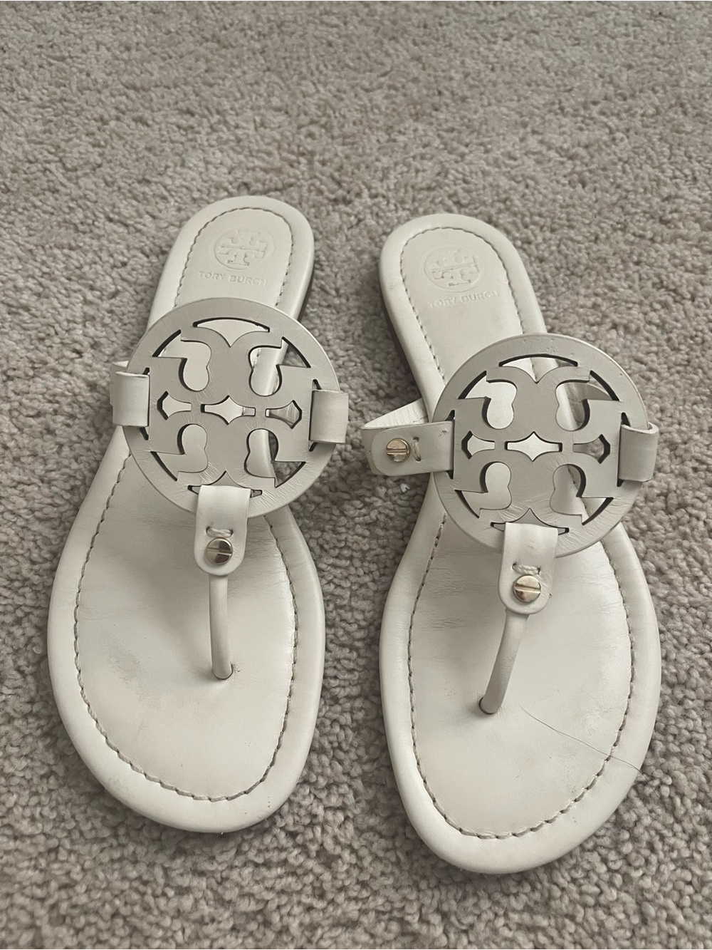 Tory Burch White Leather Logo Thong Sandals with Gold Studs